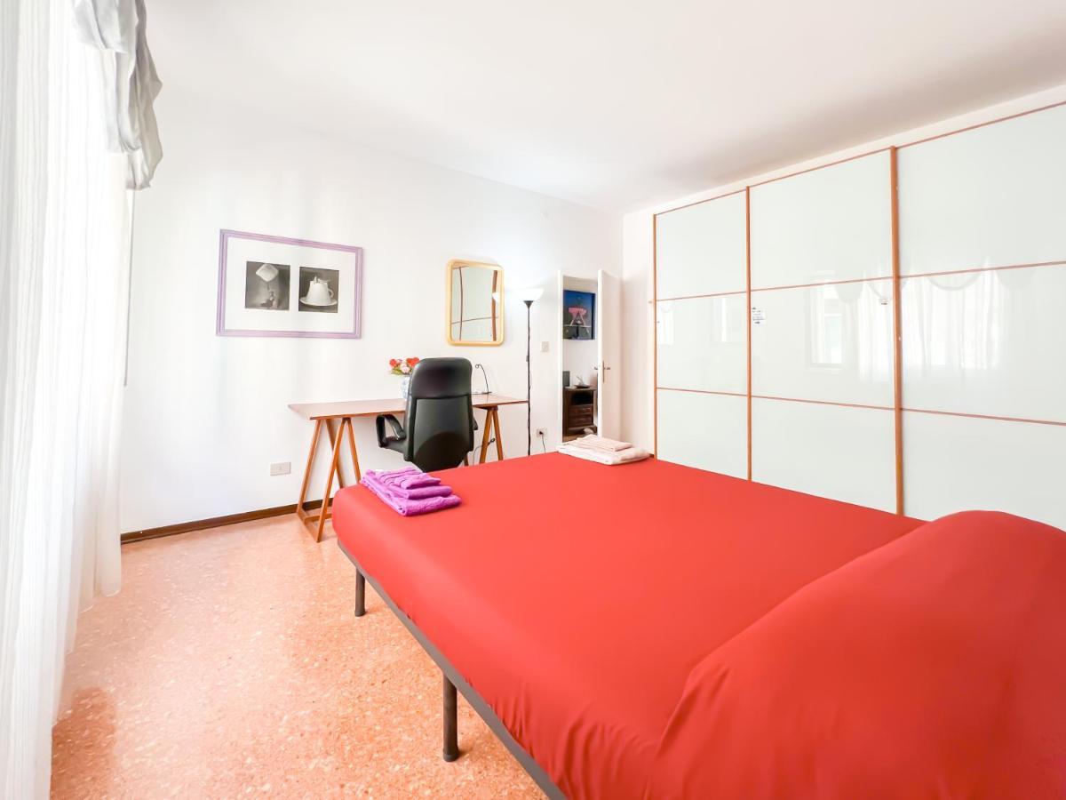 Nice Cozy Apartment In The Mainland Of Venice メストレ エクステリア 写真