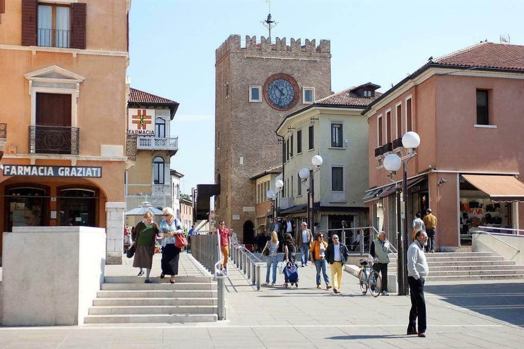 Nice Cozy Apartment In The Mainland Of Venice メストレ エクステリア 写真